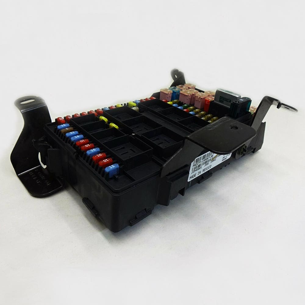 Rebuilt 02-07 Ford F250-F550 Fuse Box - Image 3