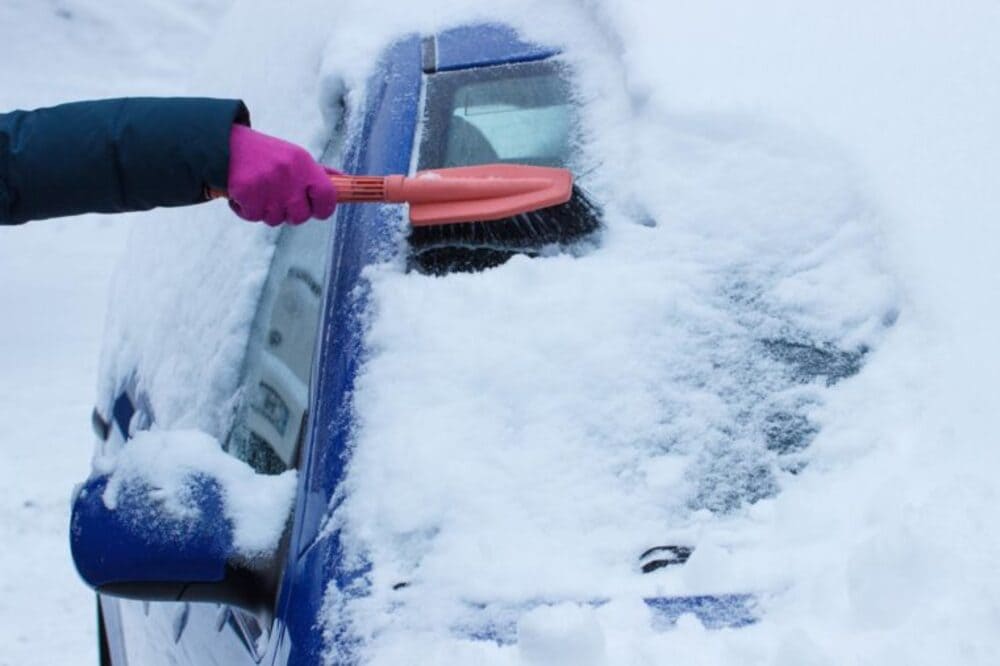 How To Clean Snow Off Your Car RebuiltCarParts   How To Clean Snow Off Your Car 