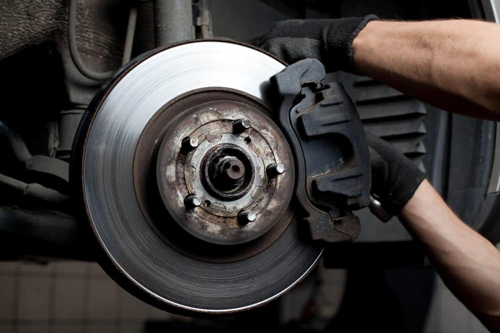 Common Signs of Brake Problems » RebuiltCarParts