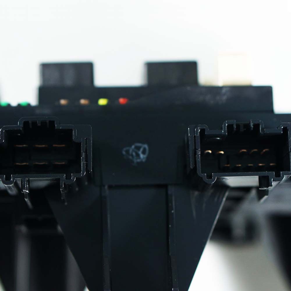 Rebuilt Fuse Box 2L1Z-14A068-AA - Image 5